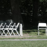 Share stolar i vitt. Marabouparken. Design Thomas Bernstrand